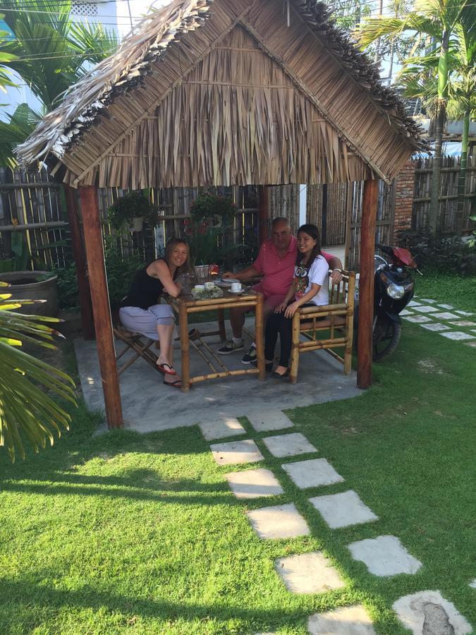 Local Beach Homestay Хоян Екстер'єр фото
